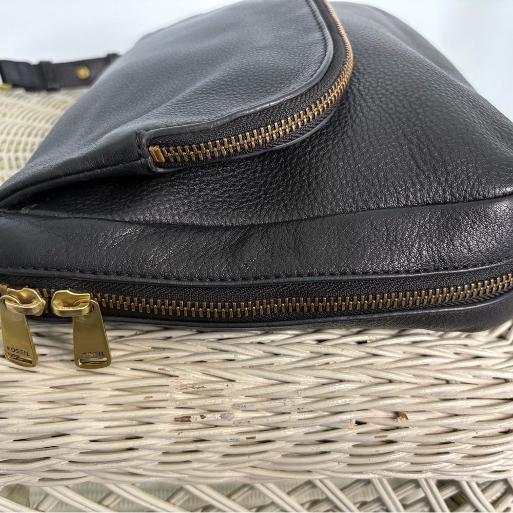 Fossil Preston Black Pebbled Leather Crossbody Bag - Picture 6 of 11